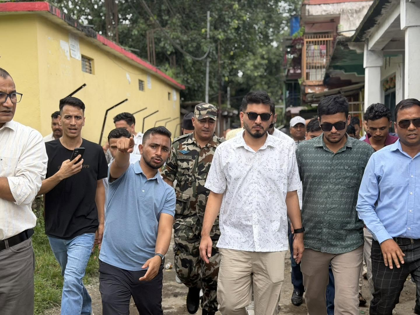 बैतडी अस्पताल तथा एयरपोर्ट बजार निरीक्षण
